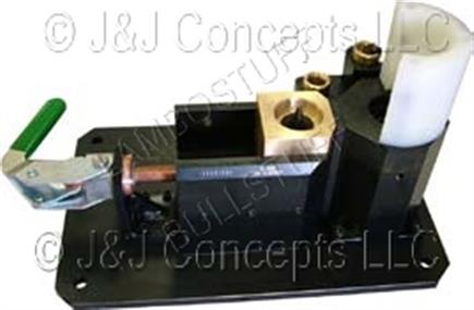 TOOLS FOR FITTING THE MAIN SHAFT AND LAY SHAFT ON INTERMEDIATE PLATE 2 PIECES         
