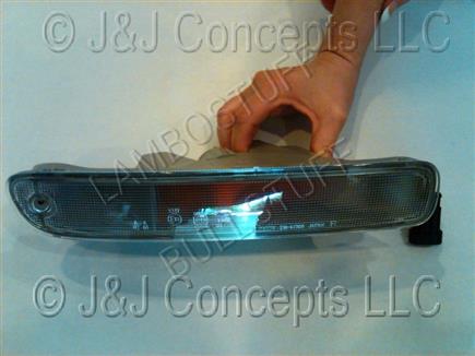 RIGHT FRONT LAMP ASSEMBLY
