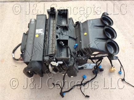  DISTRIBUTION CLIMATE BOX W/ADD Parts - READ DESCRIPTION USED SOLD AS IS - NONREFUNDABLE