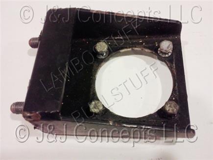 muffler rear support USED SOLD AS IS - NONREFUNDABLE