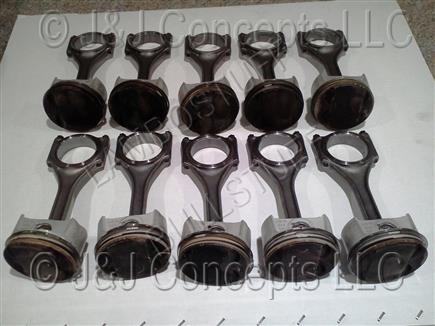 USED GALLARDO PISTON SET USED SOLD AS IS - NONREFUNDABLE