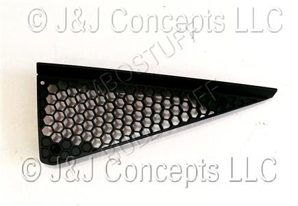 GRILLE            PARAURTI POST.