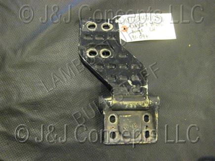 LH Door Hinge USED SOLD AS IS - NONREFUNDABLE